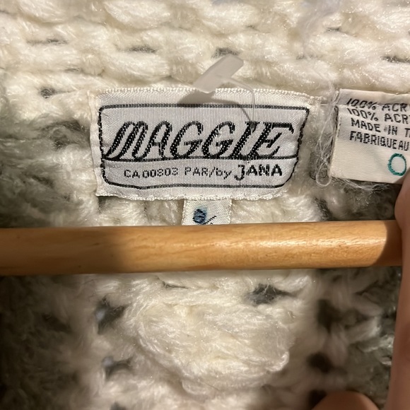 VINTAGE Sage and Cream cropped cardigan - Picture 11 of 13